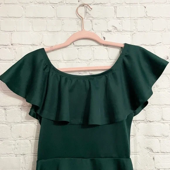 Hunter Green Ruffle Sleeveless Mini Dress Size Small - Picture 5 of 6